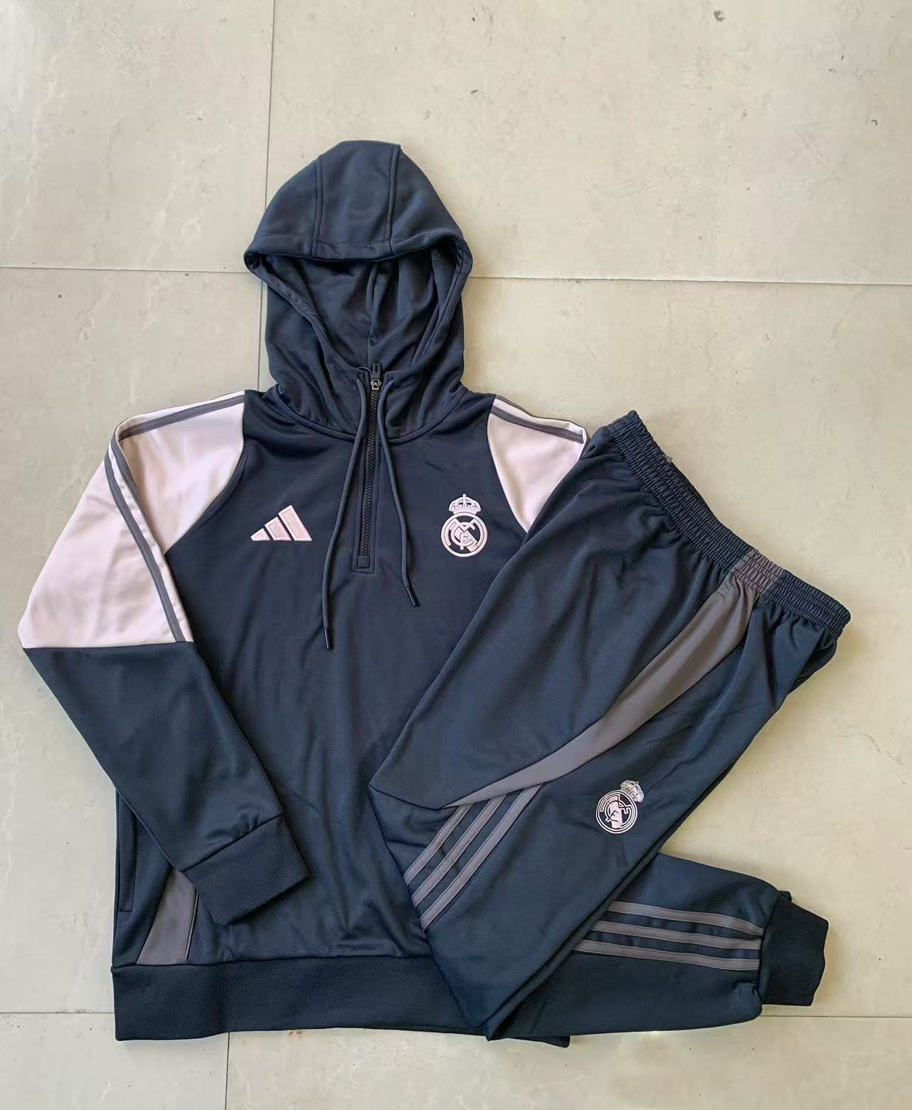 Fato de Treino Real Madrid c/ Capuz 24/25