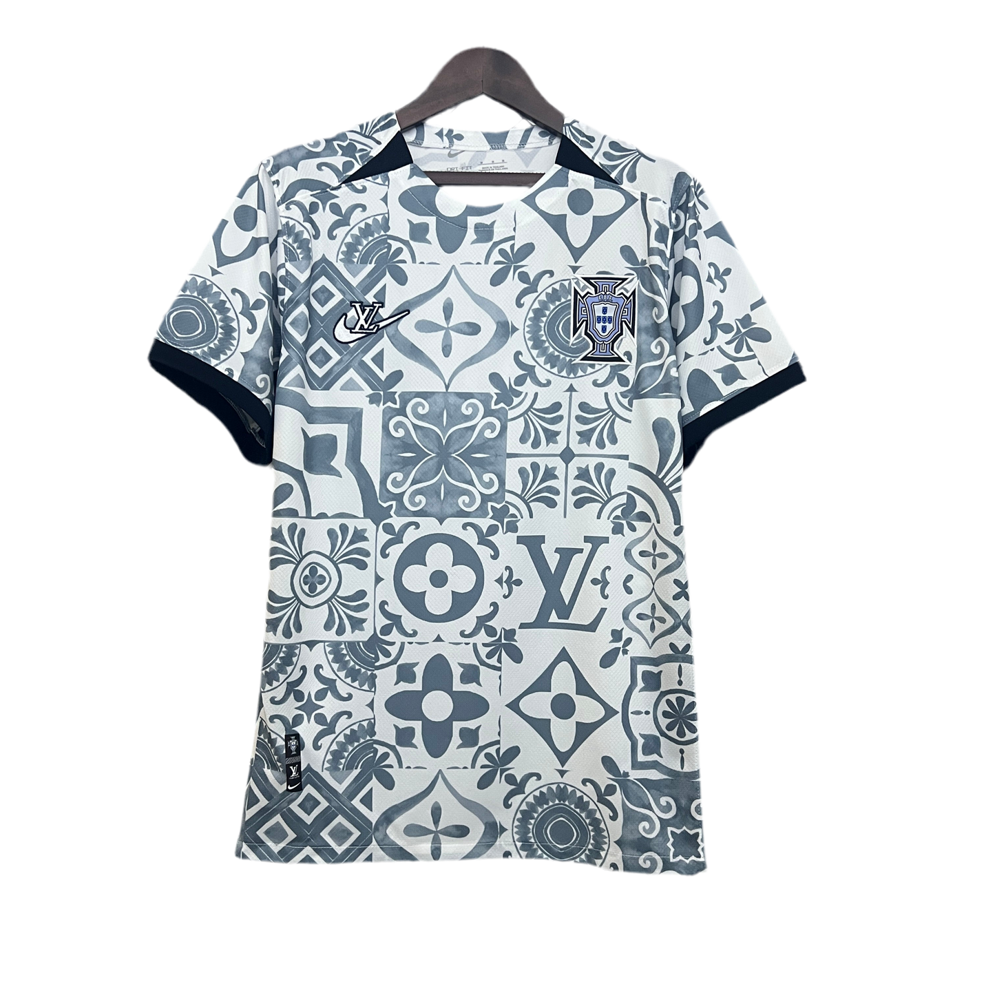 Camisola Portugal - Special Edition LV