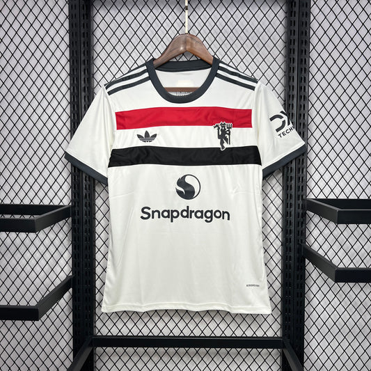 Manchester United - Third 2024/25 Shirt
