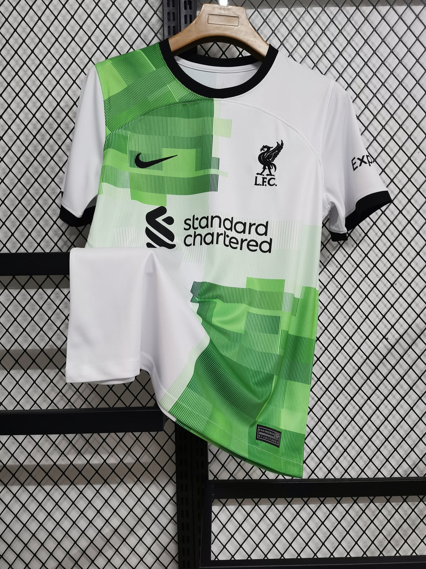 Camisola Liverpool - Alternativa 2023/2024