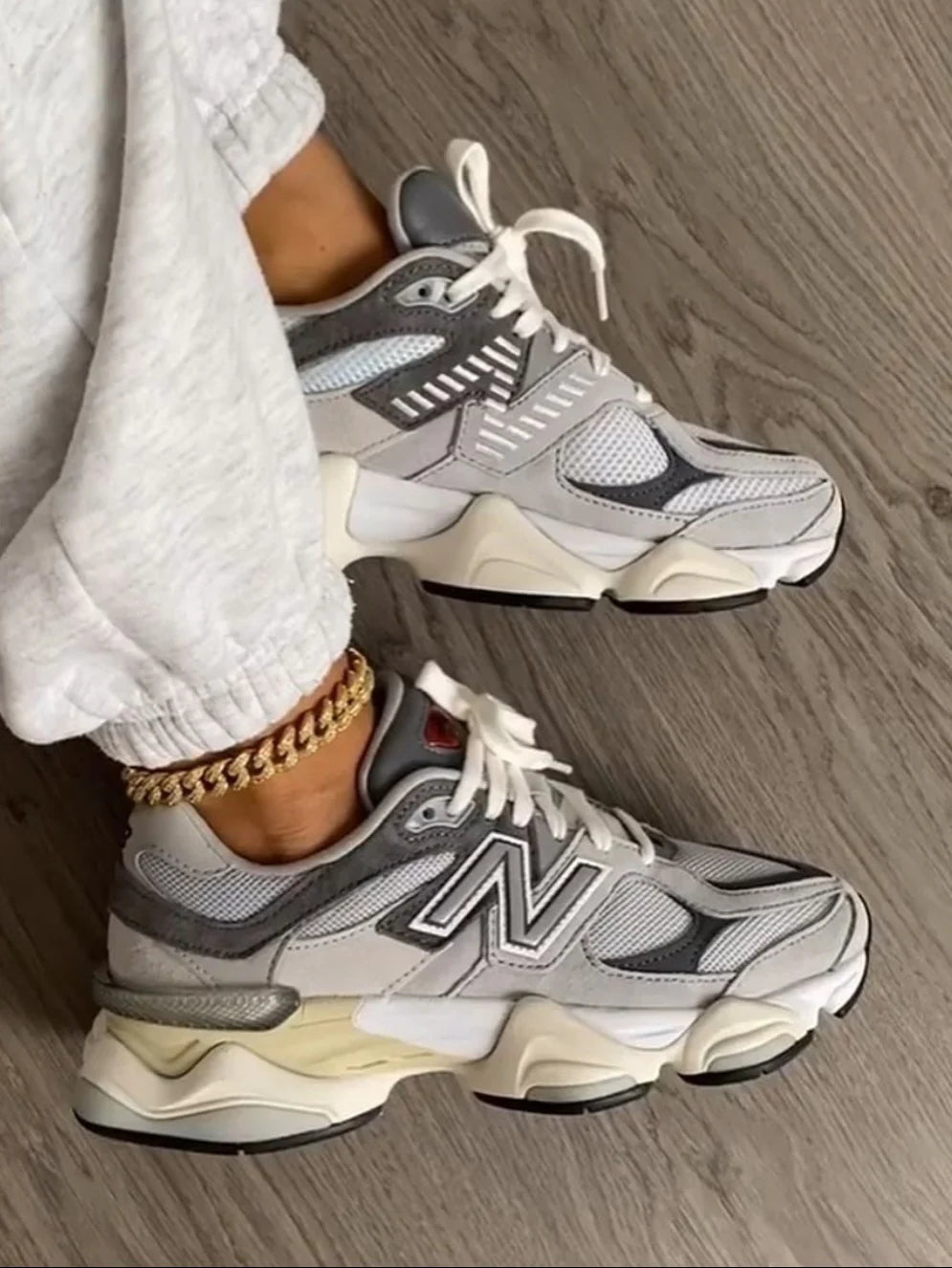 New Balance 9060
