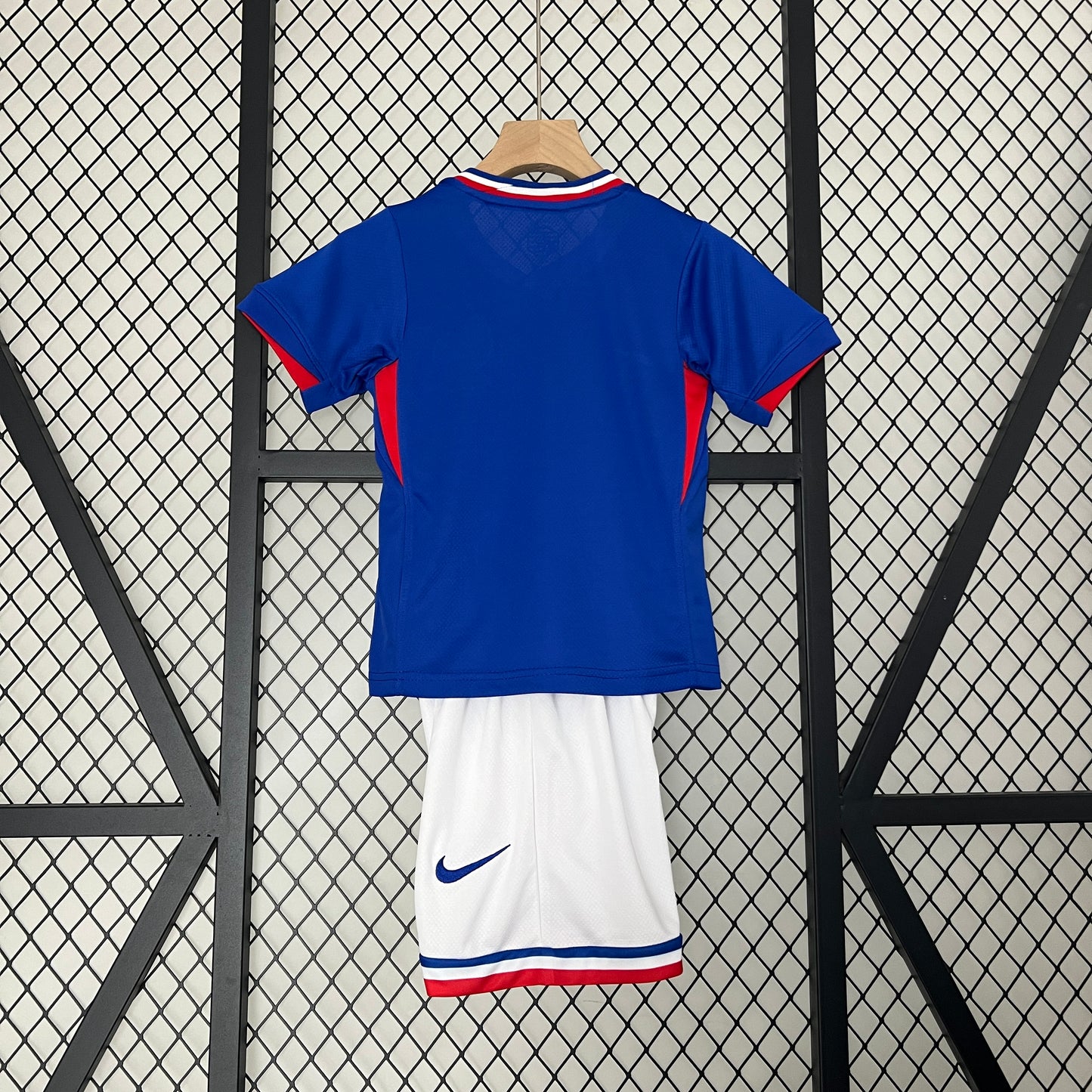 Equipación infantil - Francia Local 2024/25