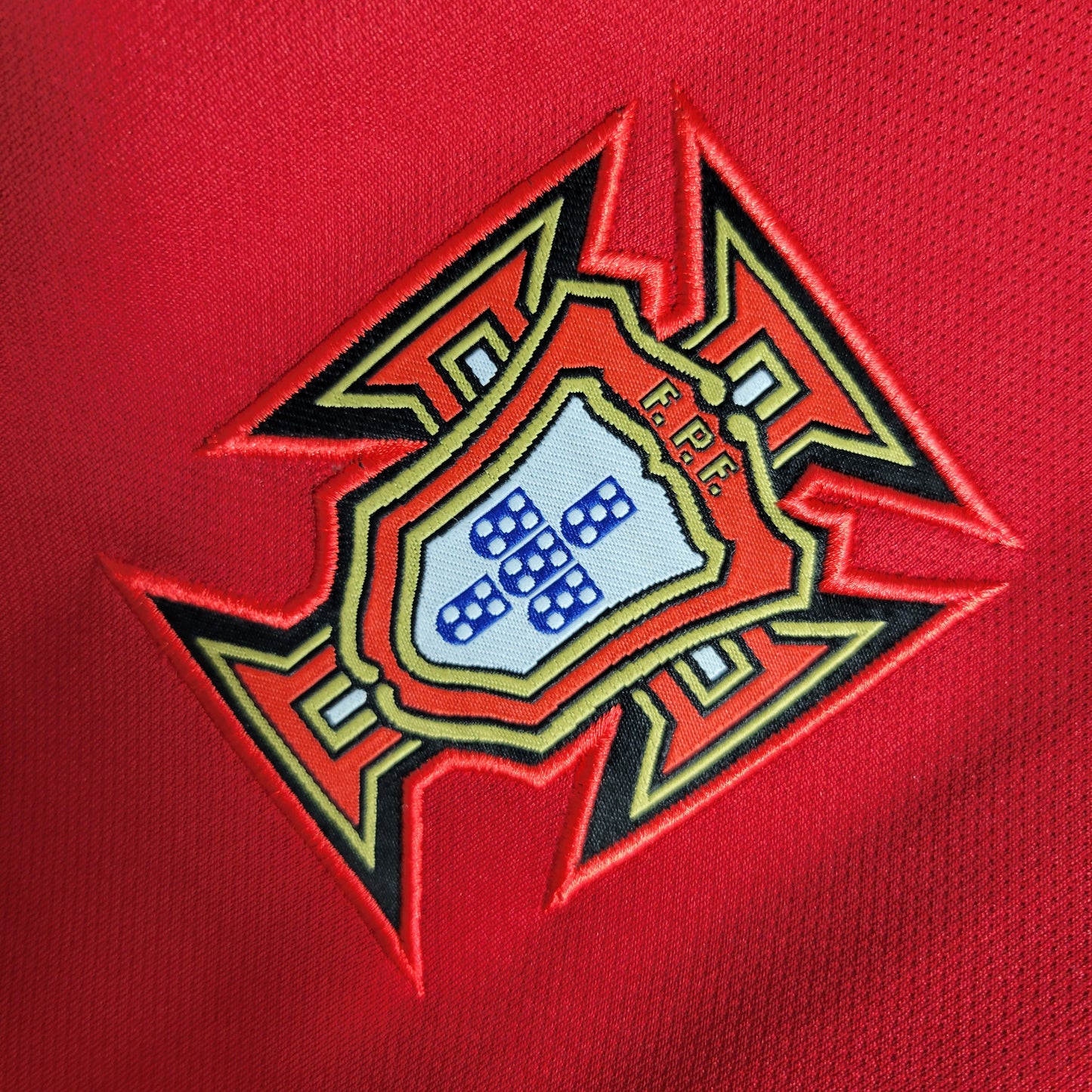 Camiseta Retro Portugal - Local 2016