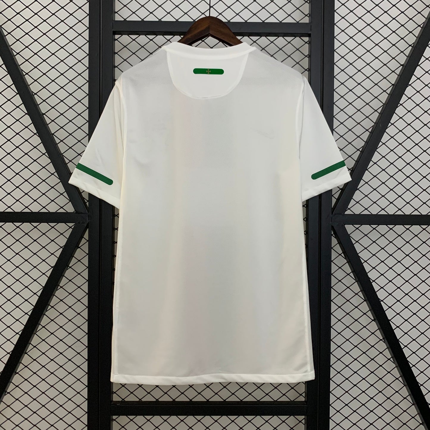 Camisola Retro Portugal - Alternativa 2010