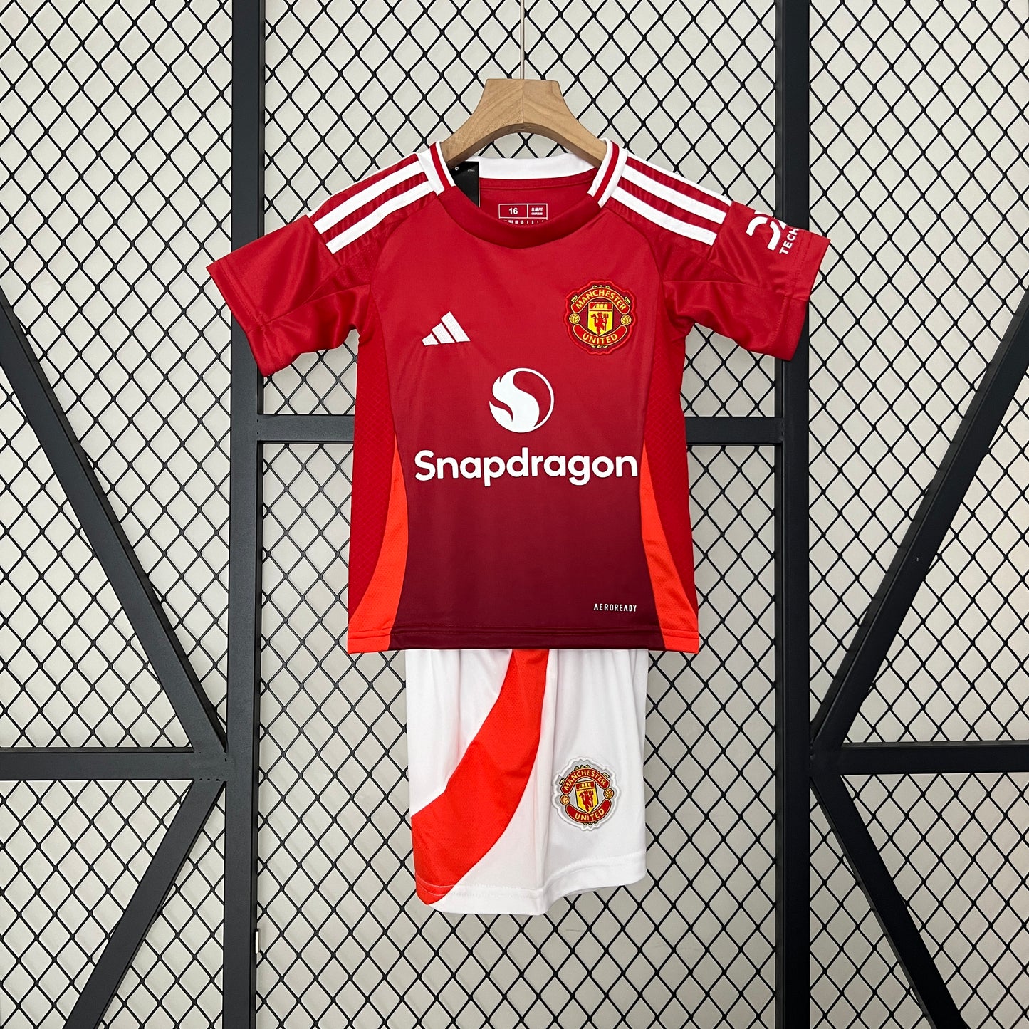 Kit Criança - Manchester United Principal 2024/25