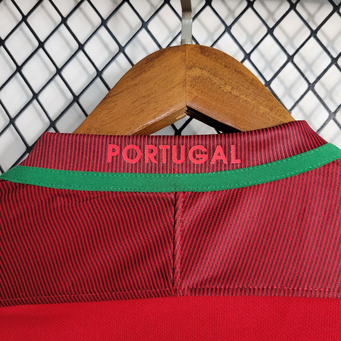 Camiseta Retro Portugal - Local 2016