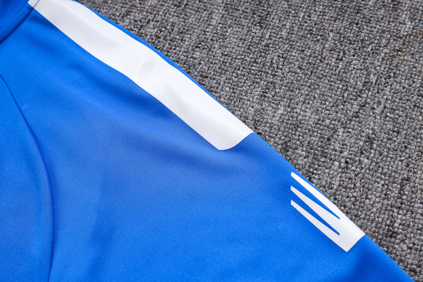 Porto Tracksuit with T-Shirt