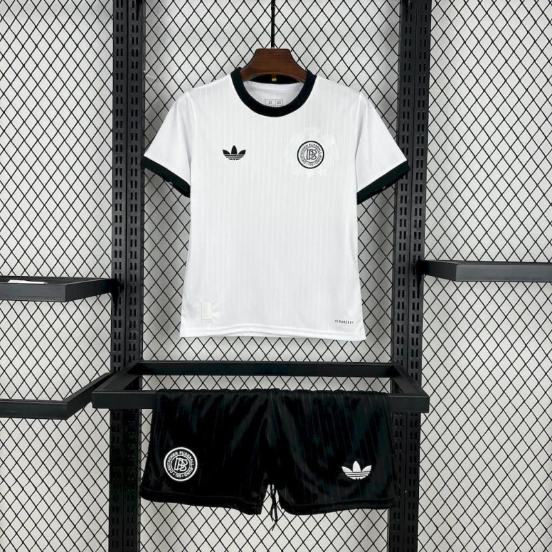 Equipación infantil - Alemania Local 2024/25