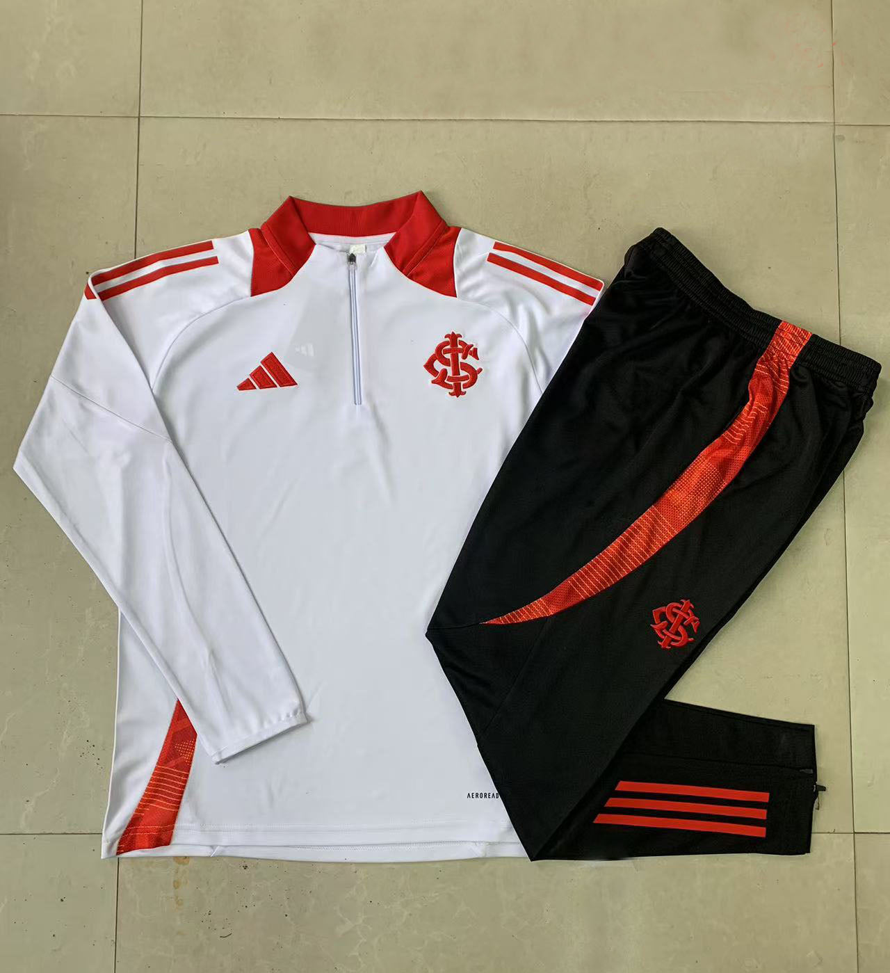 Fato de Treino International c/ Camisola 24/25