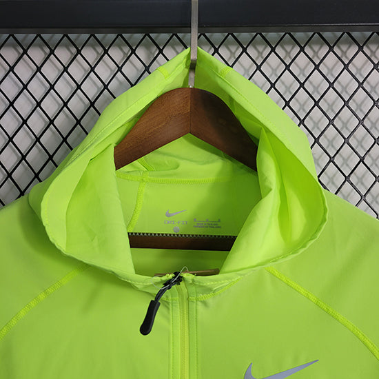 Nike Windbreaker/Waterproof Jacket - Green