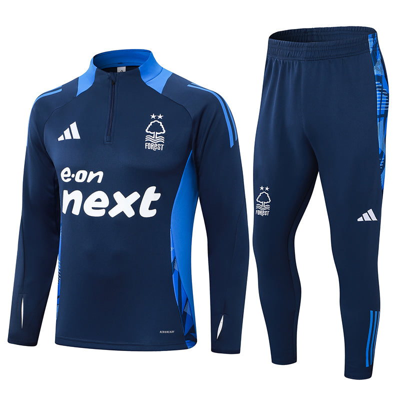 Chándal Nottingham Forest con camiseta