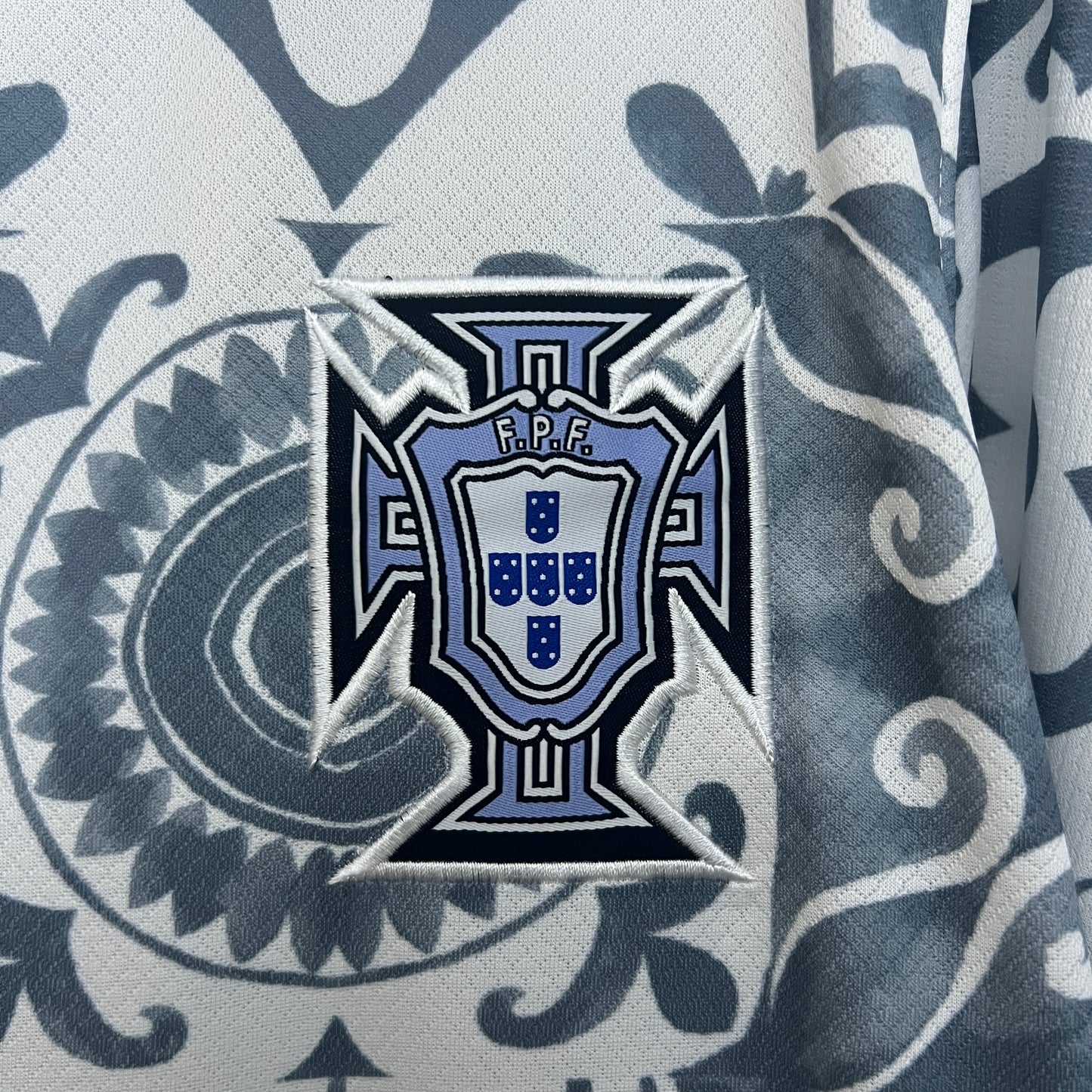 Camisola Portugal - Special Edition LV