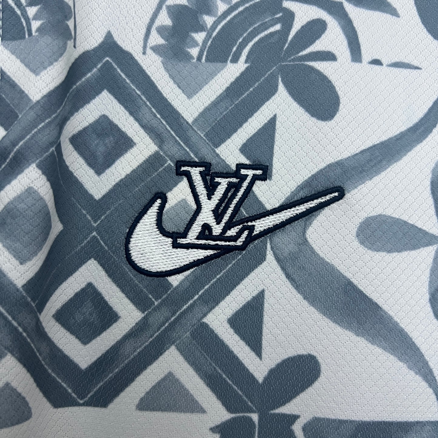 Camisola Portugal - Special Edition LV