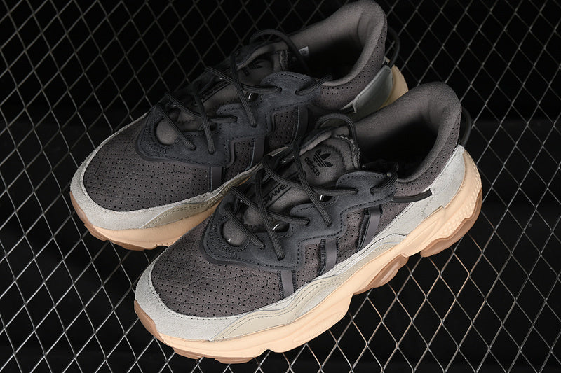 Adidas Ozweego - Preto/Cinza