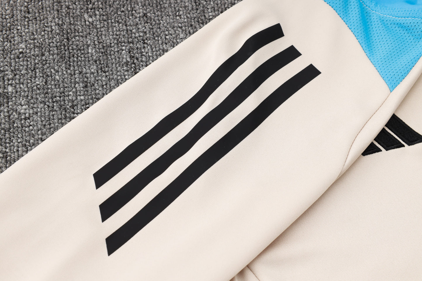 Argentina Tracksuit with T-Shirt