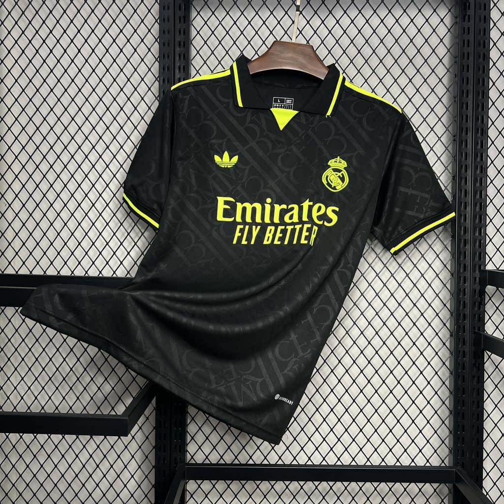 Camiseta Real Madrid Negra y Neón 2024/25