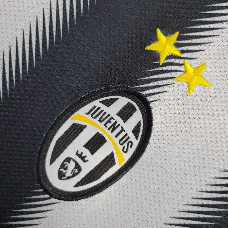 Camiseta Juventus - Local 2011/2012