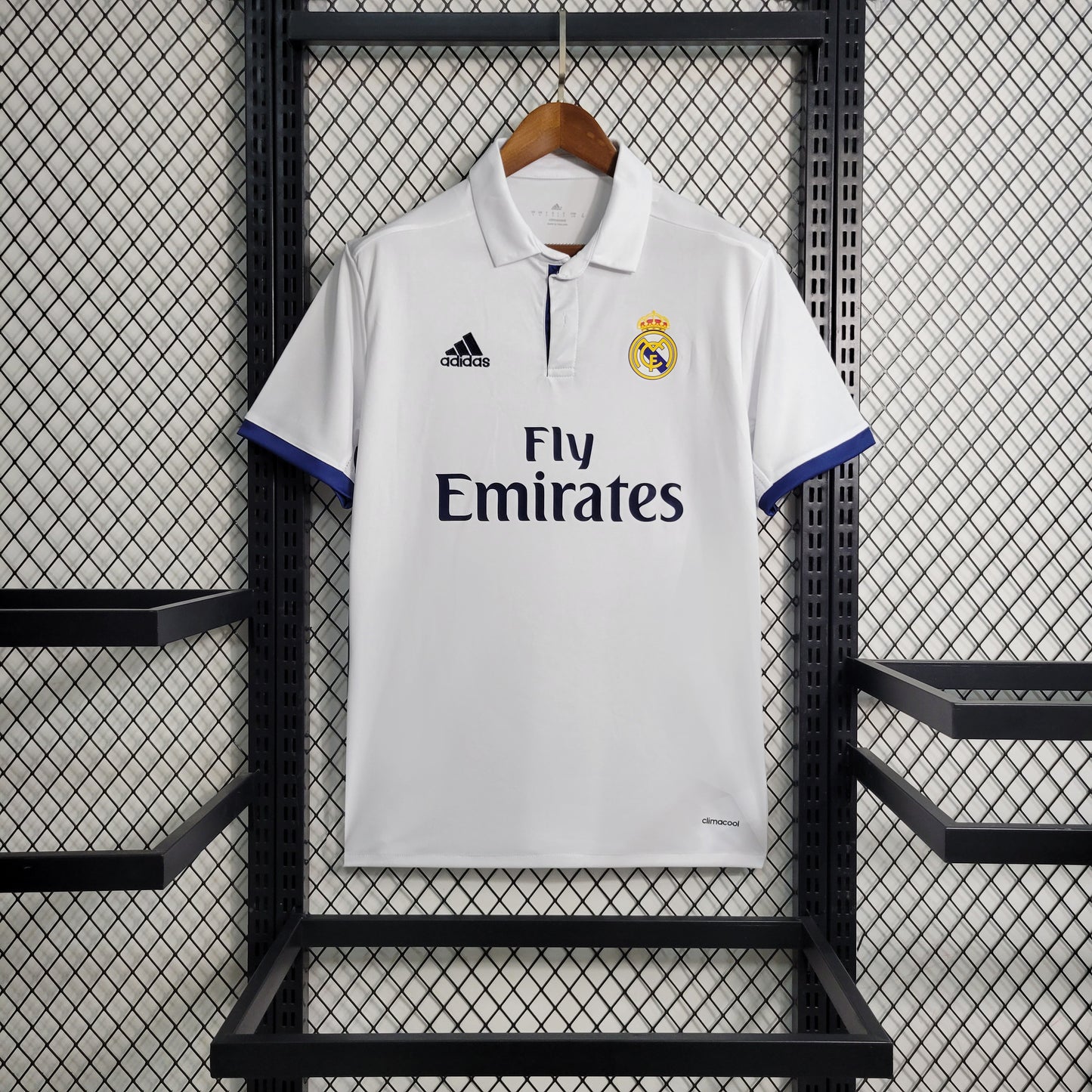 Camisola Retro Real Madrid - Principal 2016/17