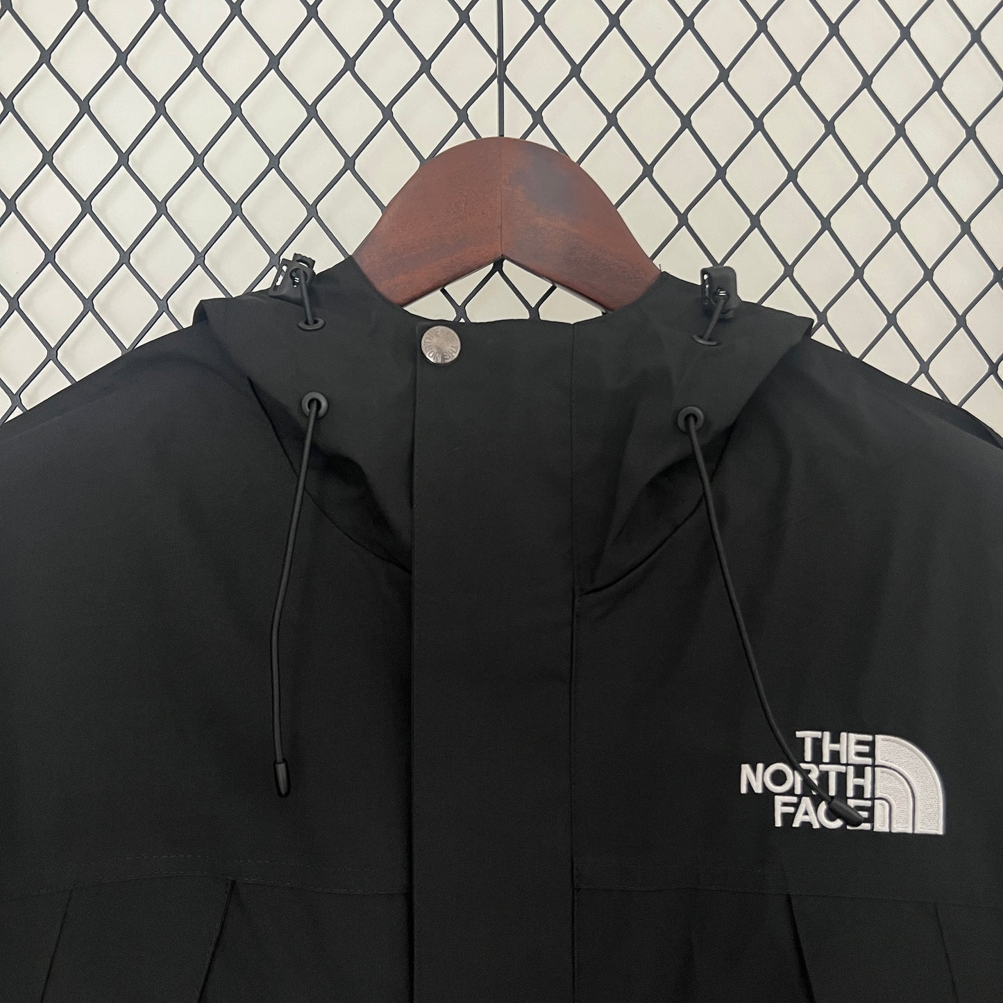 Windbreaker Jacket - The North Face