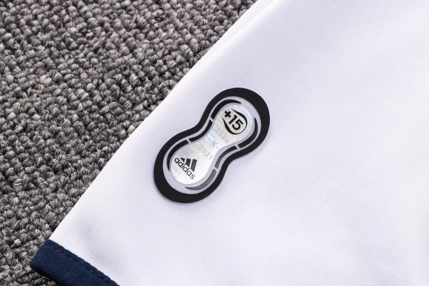 Chándal Real Madrid con chaqueta