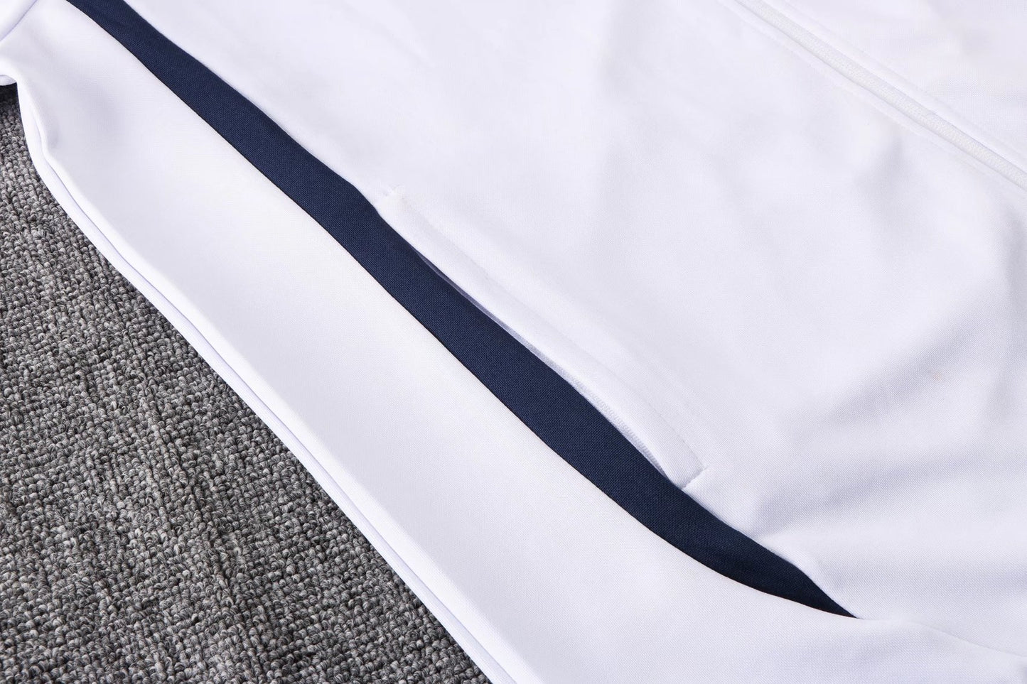Chándal Real Madrid con chaqueta