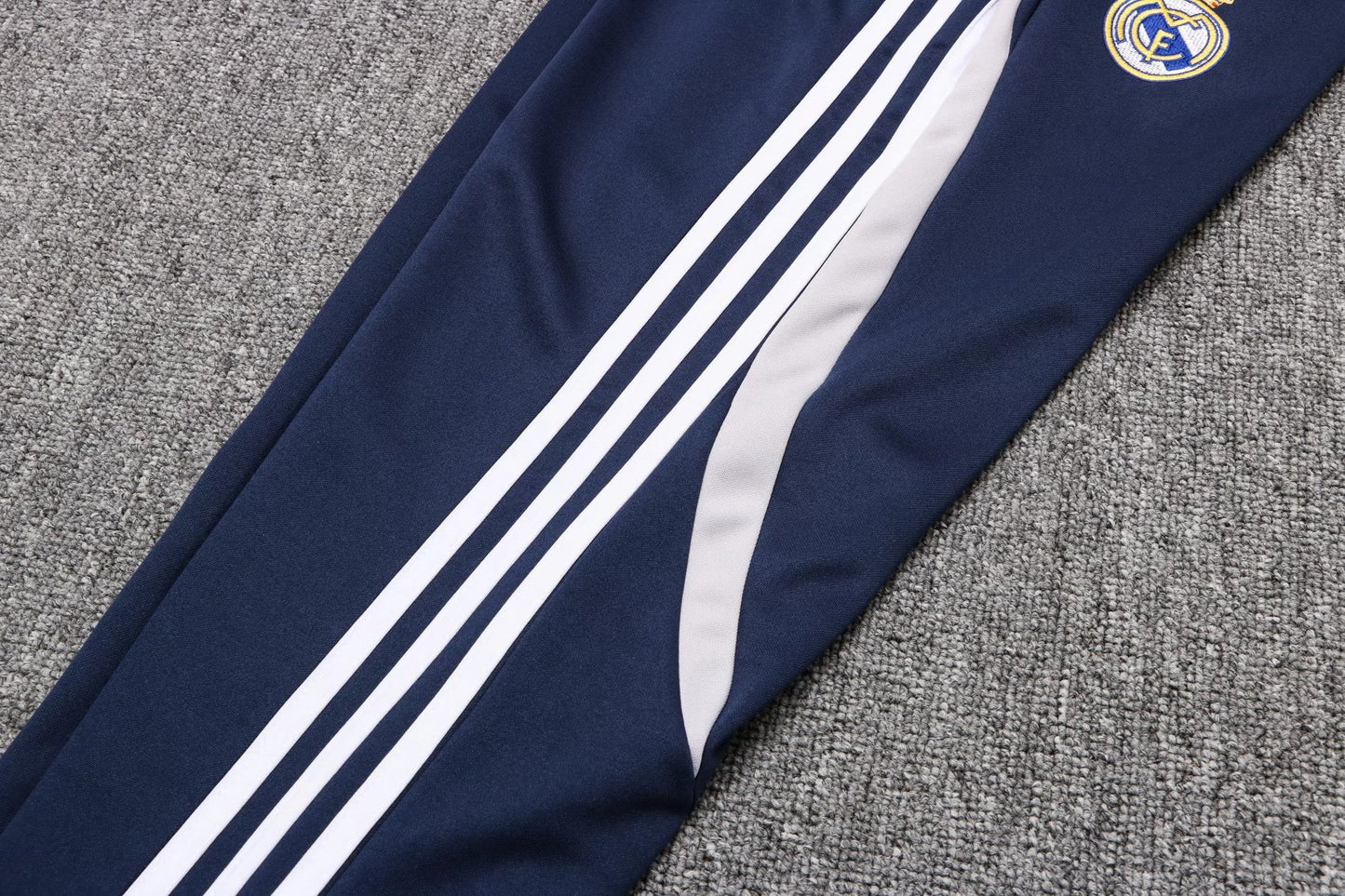 Chándal Real Madrid con chaqueta