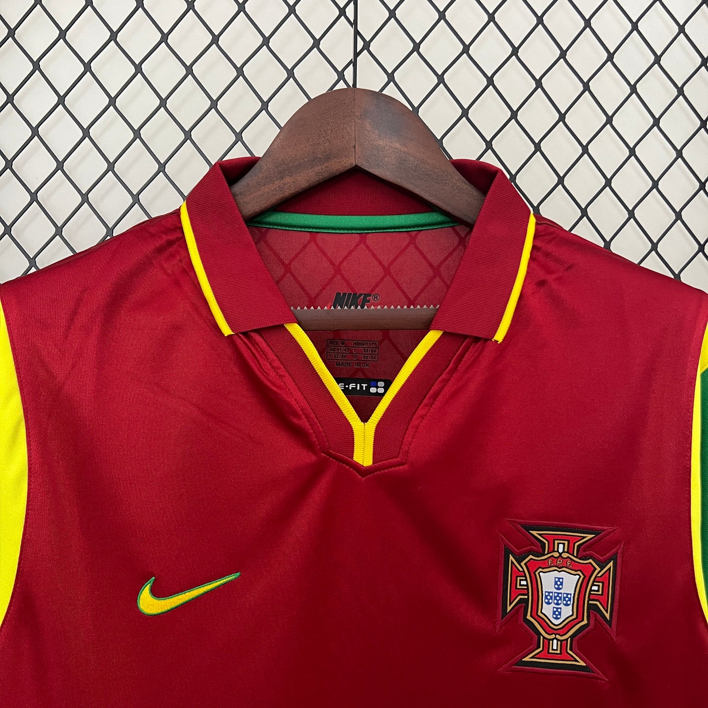 Camisola Retro Portugal - Home 1998