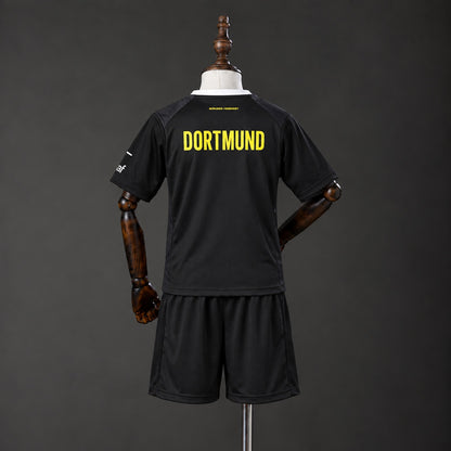 Equipación infantil - Manchester United Local 2024/25