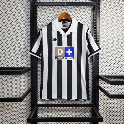 Camiseta Juventus - Local 1998/99
