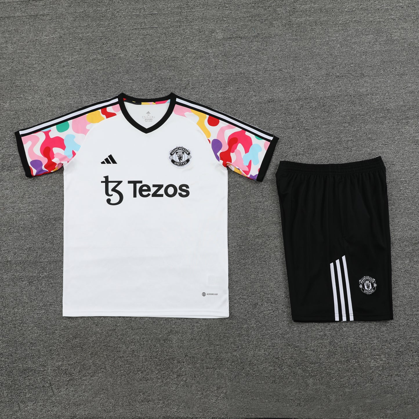 Kit de Treino - Adulto Manchester United 2024/25