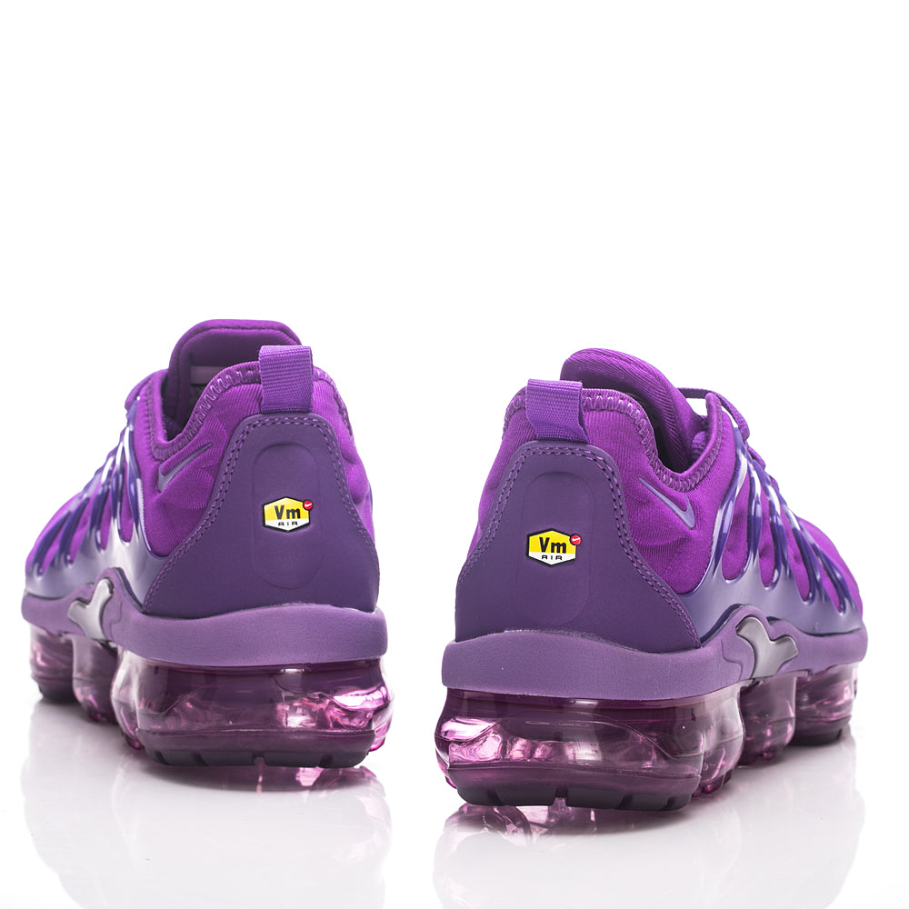 NIKE Air VaporMax Plus Rosa