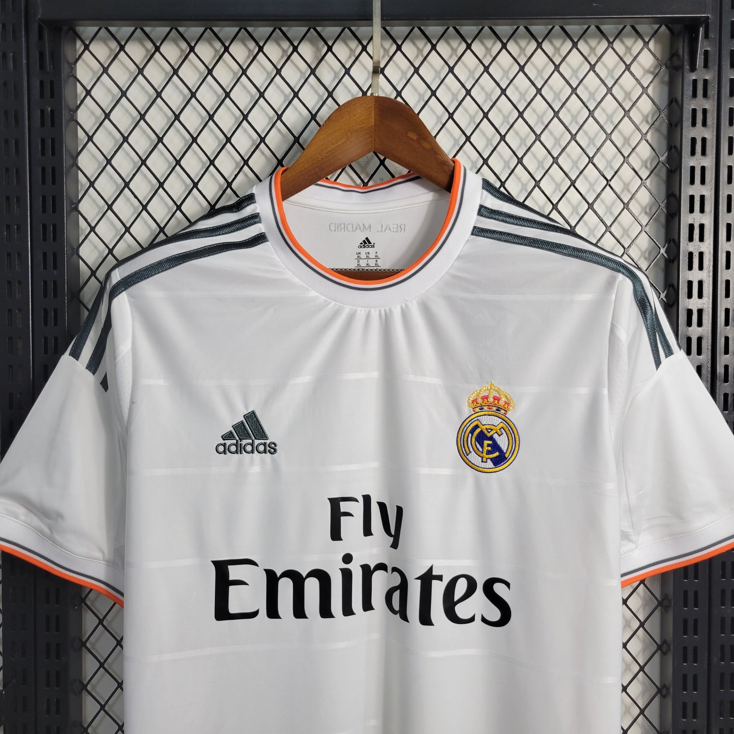 Camisola Retro Real Madrid - Home 2013/14