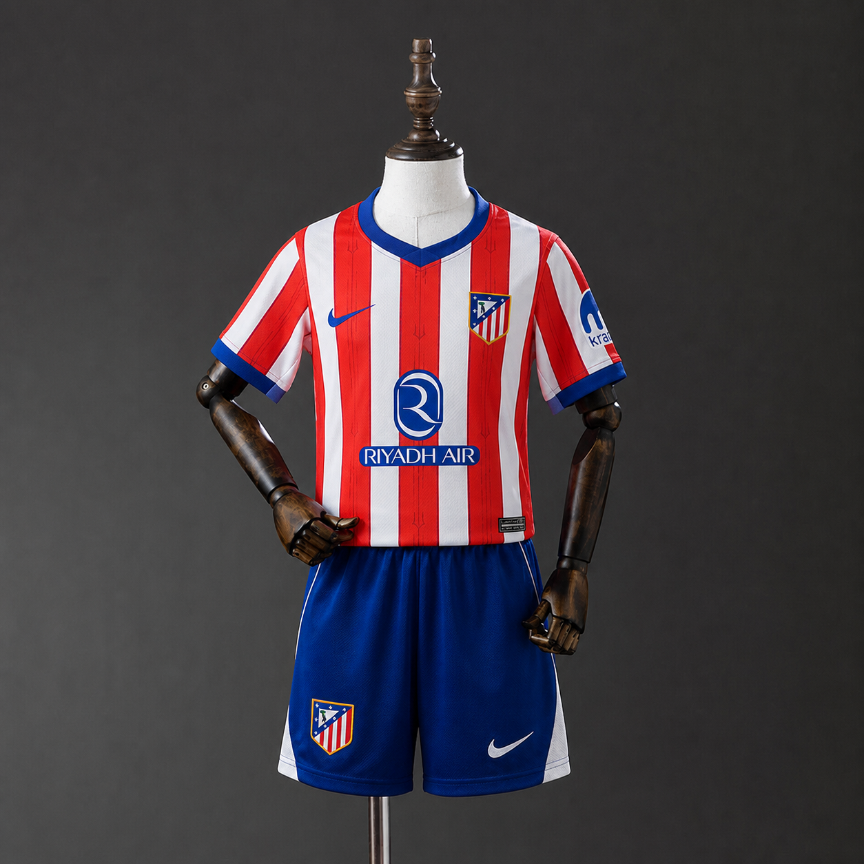 Atlético Madrid Home Kit 2024/25