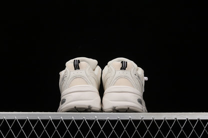 New Balance 530 - Bege/Preto