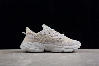 Adidas Ozweego - Bege