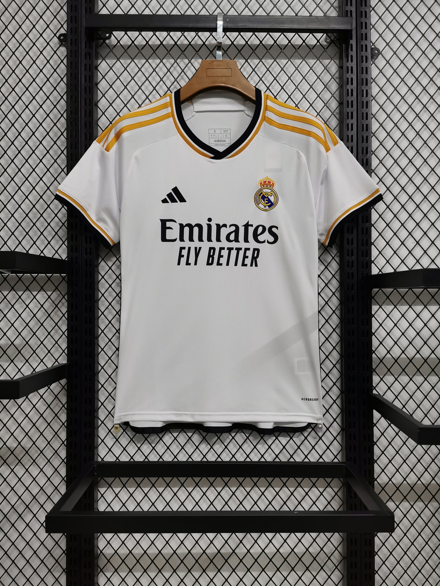 Camisola Principal Real Madrid 2023/2024