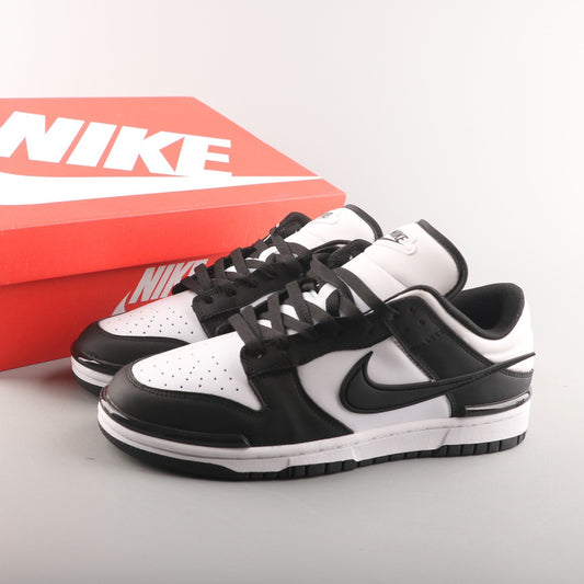 NIKE DUNK BLACK & WHITE