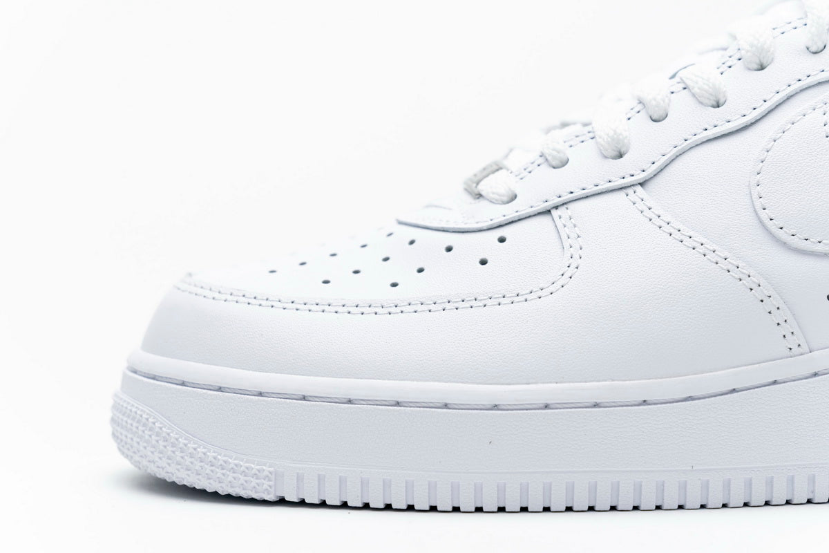 Nike Air Force 1 Supreme Low White