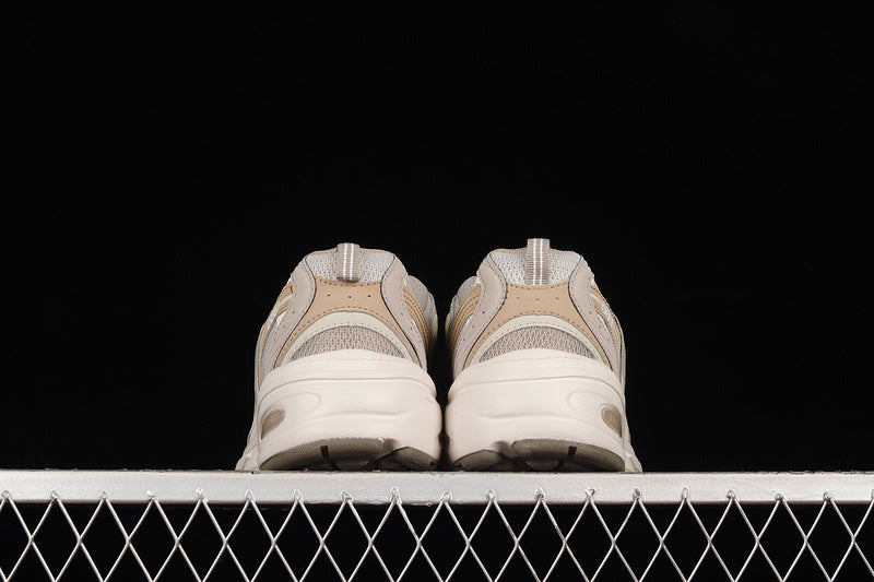 New Balance 530 - Bege/Castanho