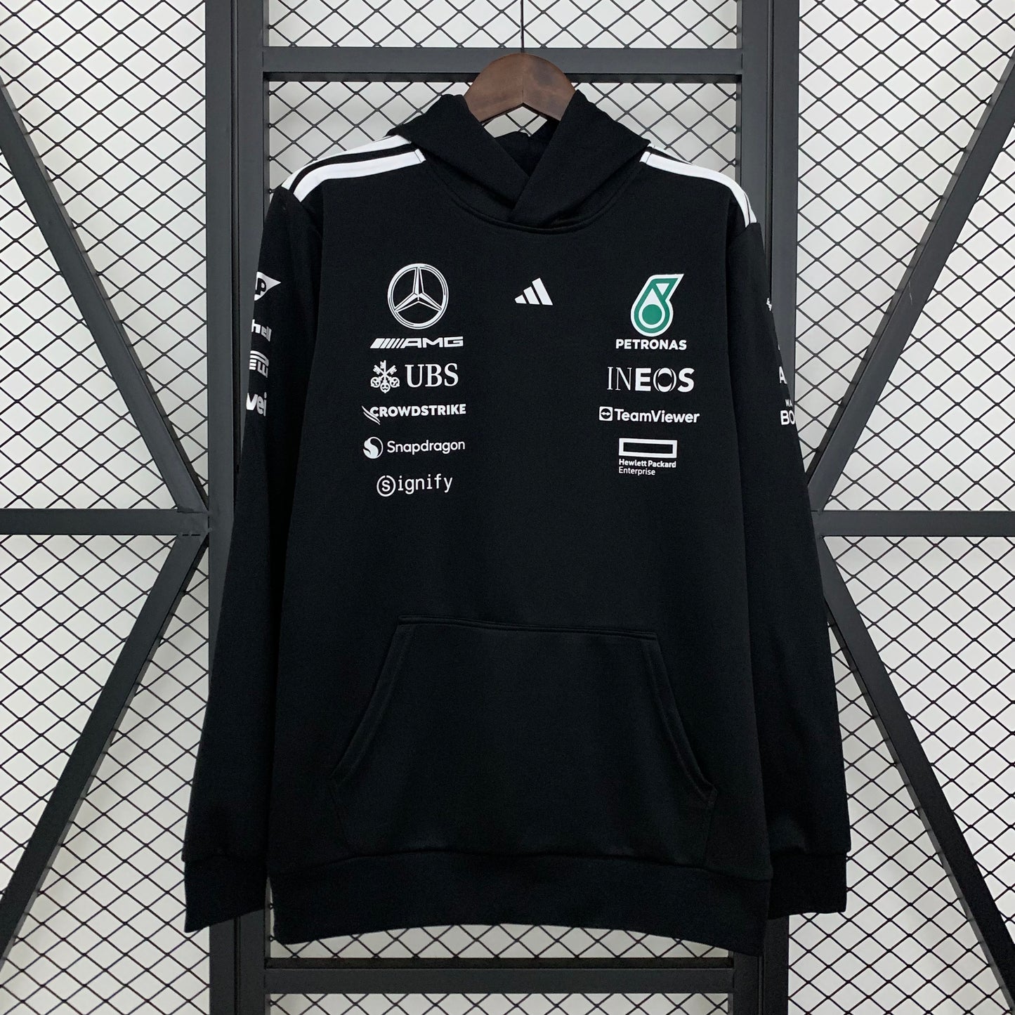 Sweatshirt c/capuz F1 Mercedes