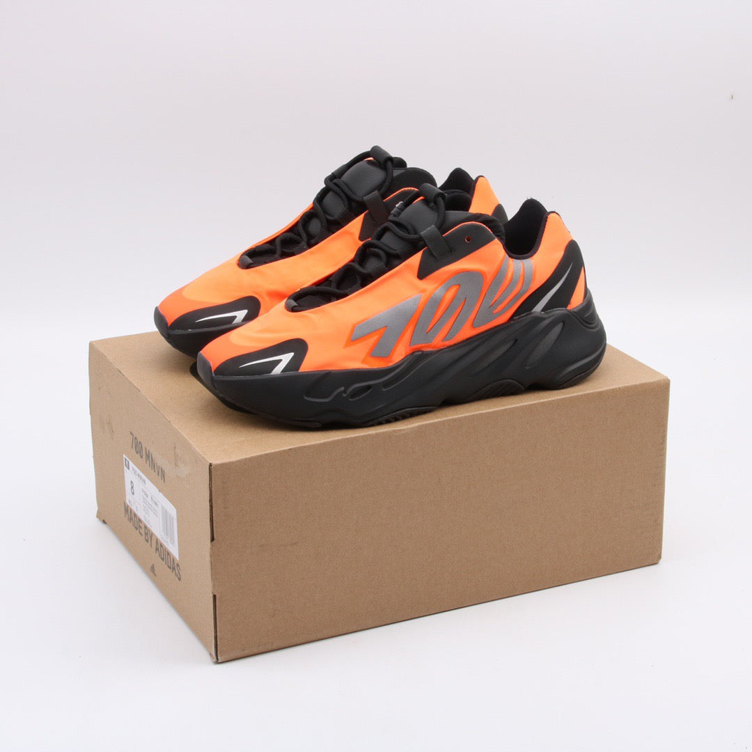 YEEZY BOOST 700 ORANGE