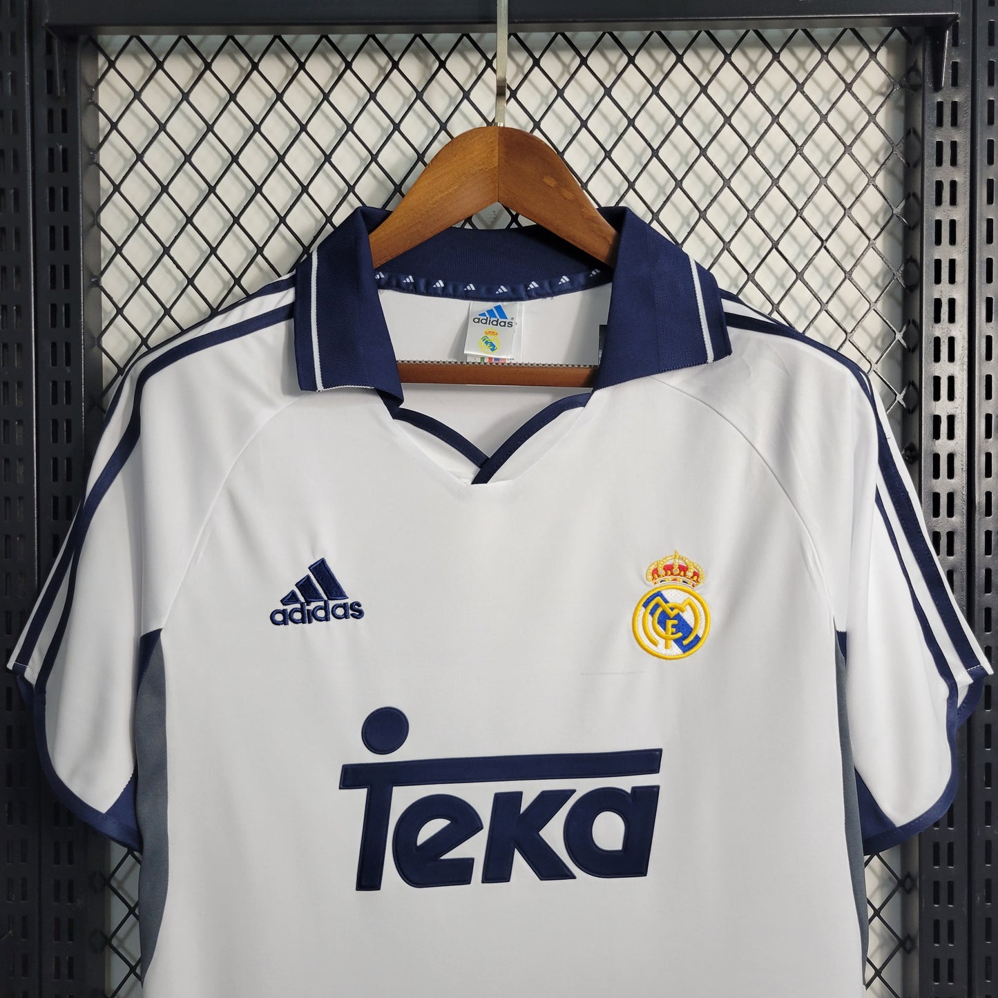 Camisola Retro Real Madrid - Home 2000/01