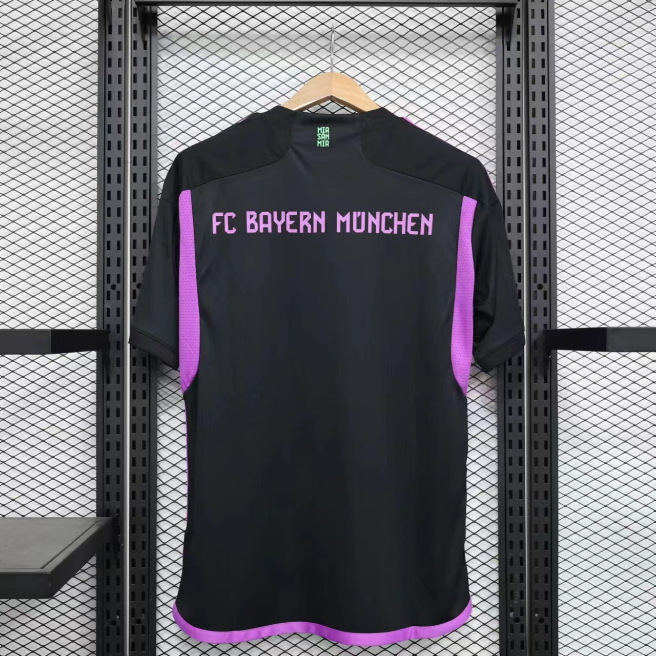 Camisola Alternativa Bayern Munich 2023/2024