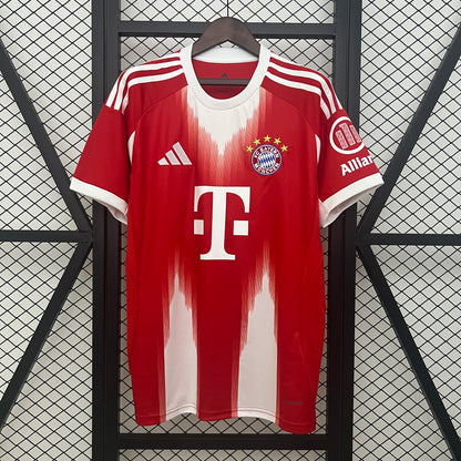 Camisola Bayern Munich - Principal 2025/26