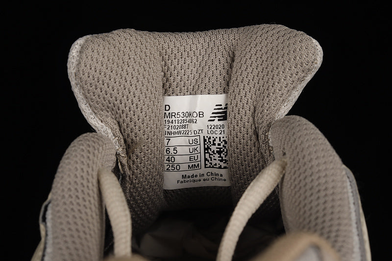 New Balance 530 - Bege/Castanho