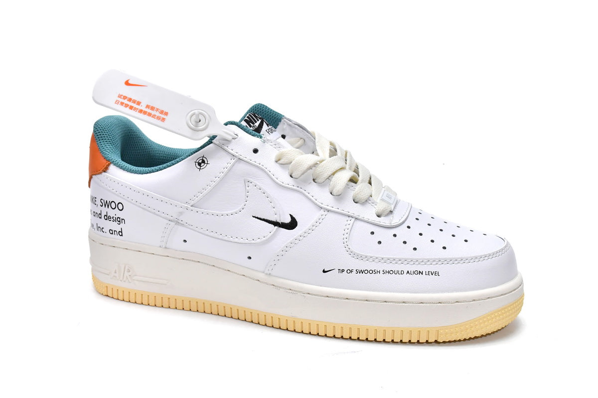 Nike Air Force 1‘07 LE Starfish