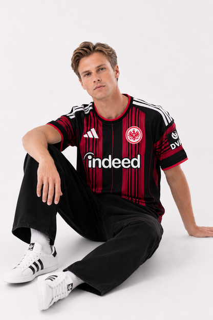 Camisola Eintracht Frankfurt - Principal 2026/2027
