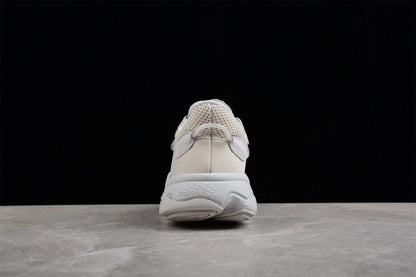 Adidas Ozweego - Bege