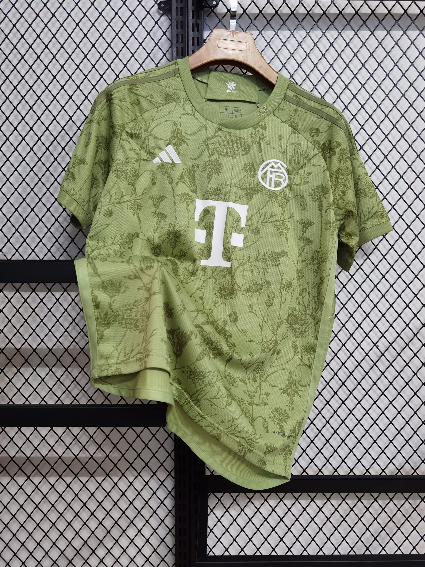 Camisola Alternativa Bayern Munich 2023/2024