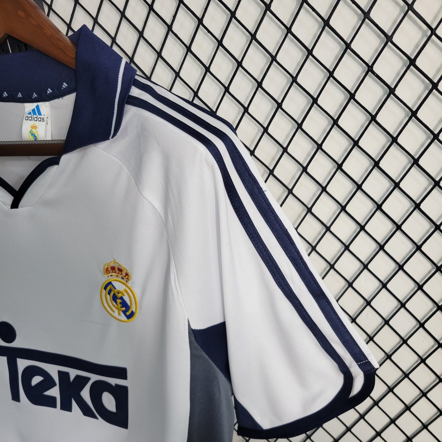 Camisola Retro Real Madrid - Home 2000/01